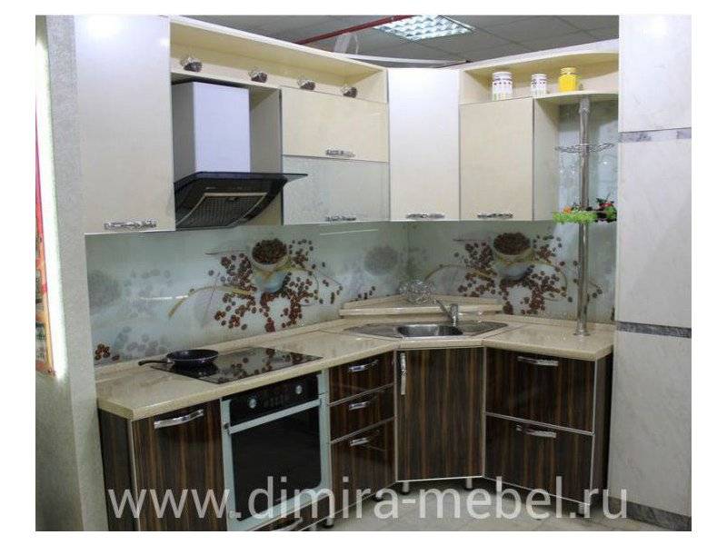 угловая кухня кофе в Нижневартовске