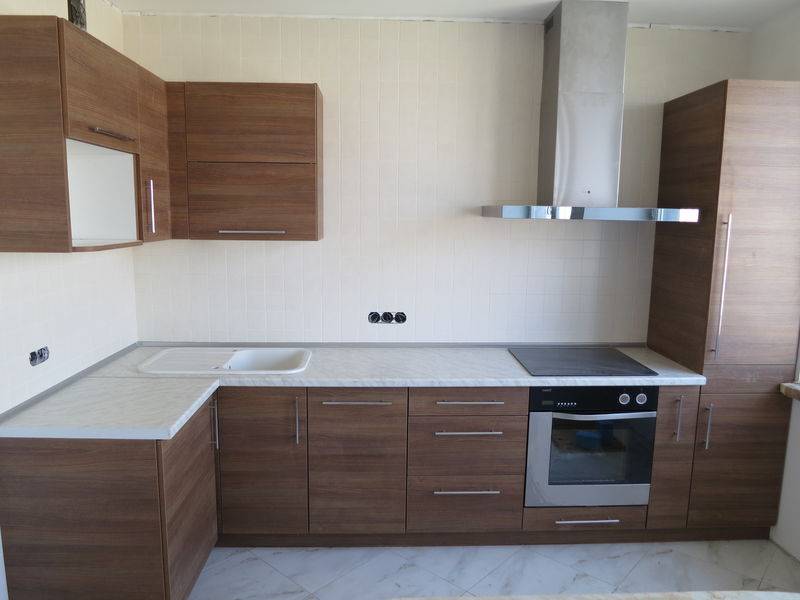 угловая кухня в Нижневартовске