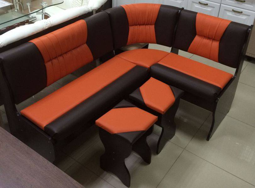 кухонный уголок уют 2, венге темный, к/з шоколадный + оранжевый в Нижневартовске