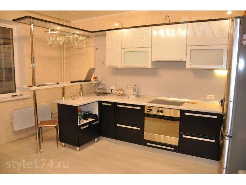 кухонный гарнитур угловой в Нижневартовске