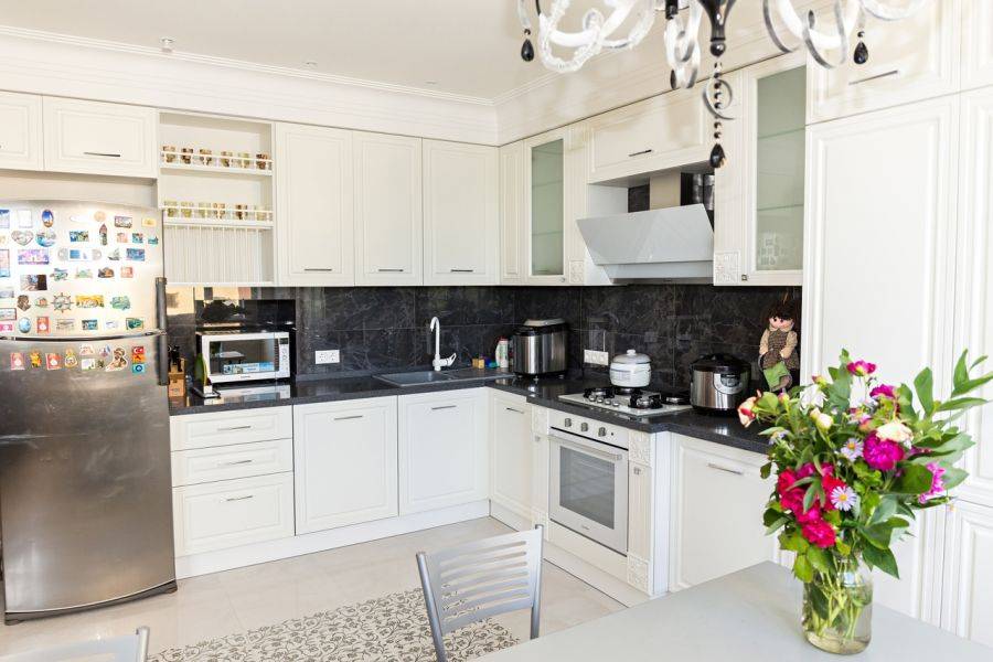 угловая кухня эмаль в Нижневартовске