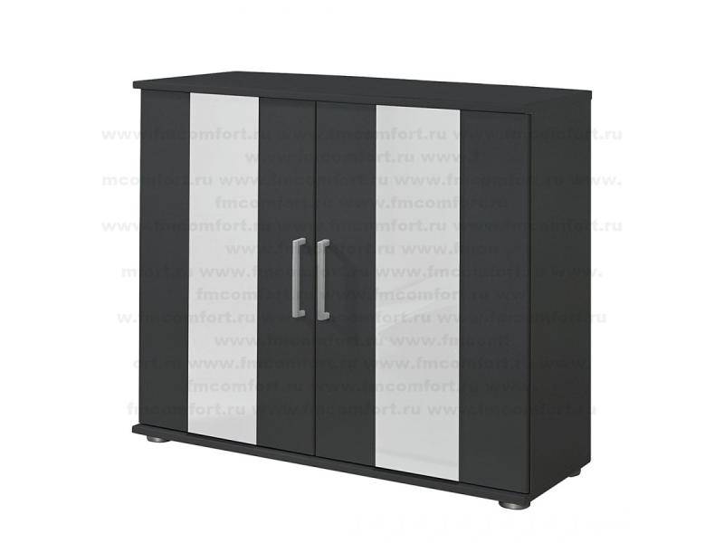 черно-белый комод с распашными дверьми в Нижневартовске