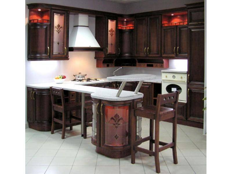 кухонный гарнитур угловой классика в Нижневартовске