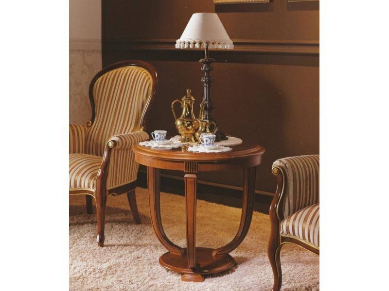 стол журнальный мод 165.000р в Нижневартовске