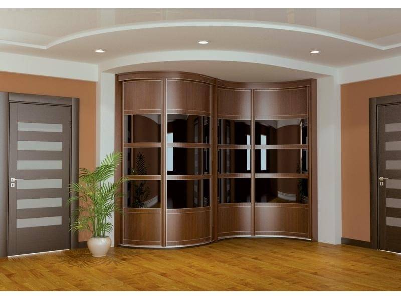 радиусный шкаф в прихожую в Нижневартовске