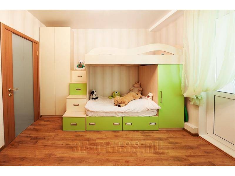 детская с двухуровневой кроватью в Нижневартовске