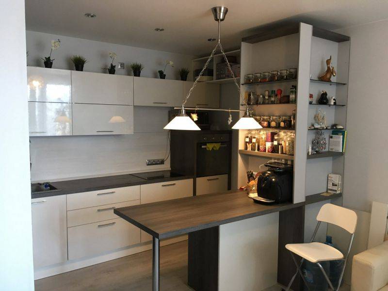 стильная угловая кухня в Нижневартовске