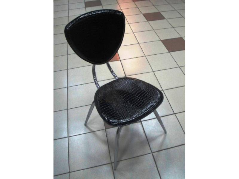 стул черный крокодил в Нижневартовске