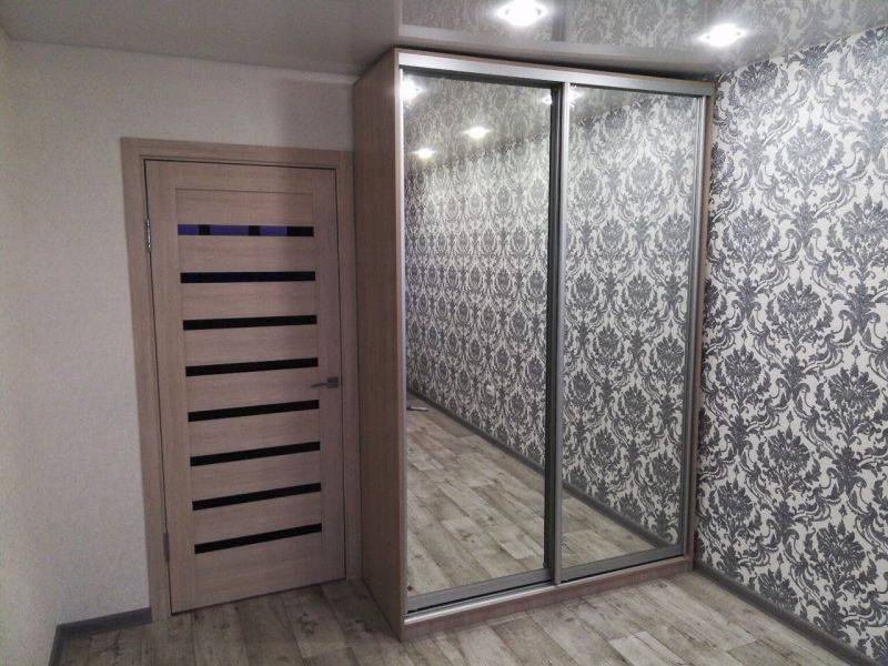 шкаф-купе зеркальный в Нижневартовске