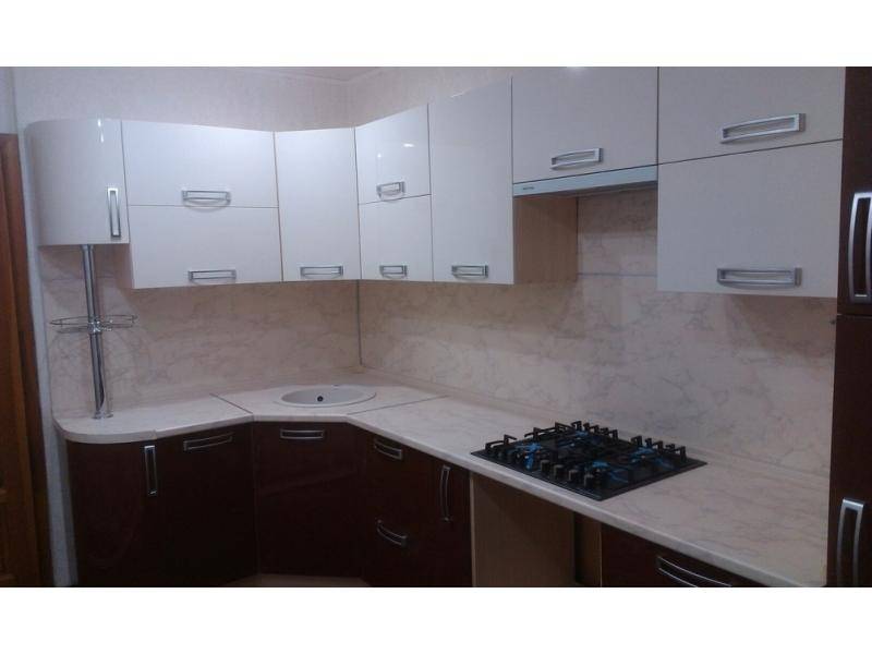 угловая кухня в Нижневартовске