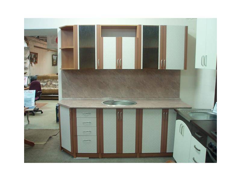 кухня прямая фасады софт в Нижневартовске