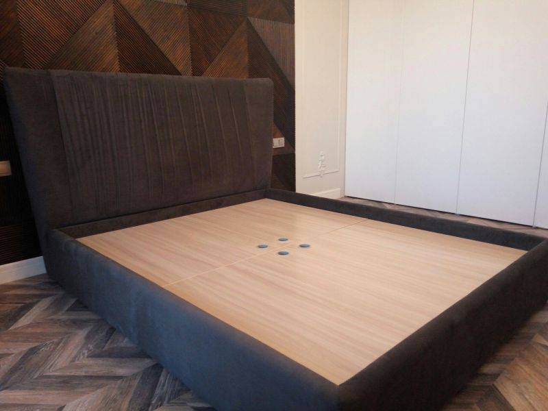 кровать мягкая двуспальная в Нижневартовске