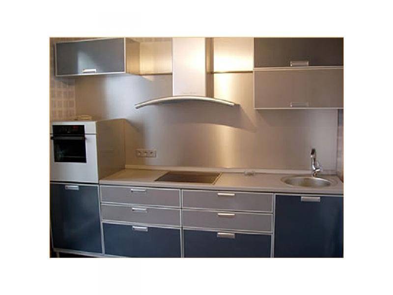 кухонный гарнитур прямой пластик в Нижневартовске