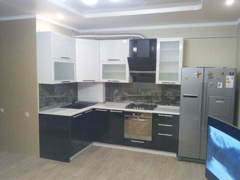 угловая кухня в Нижневартовске