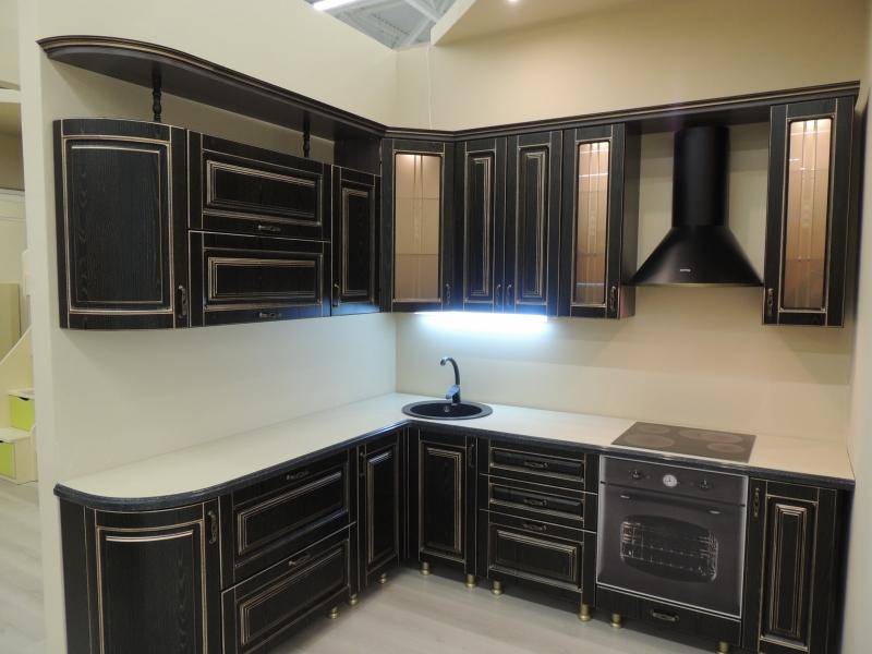 угловая кухня в Нижневартовске