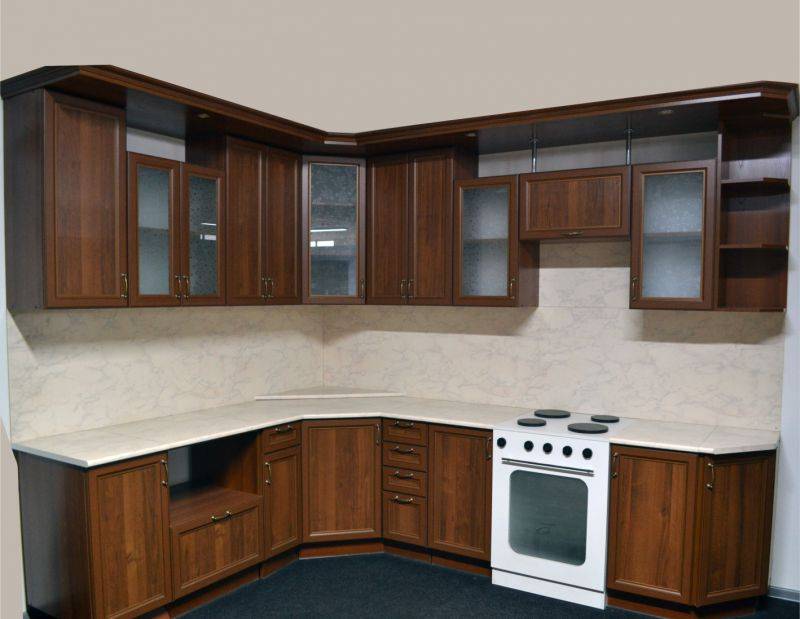 угловая кухня с полками глория в Нижневартовске