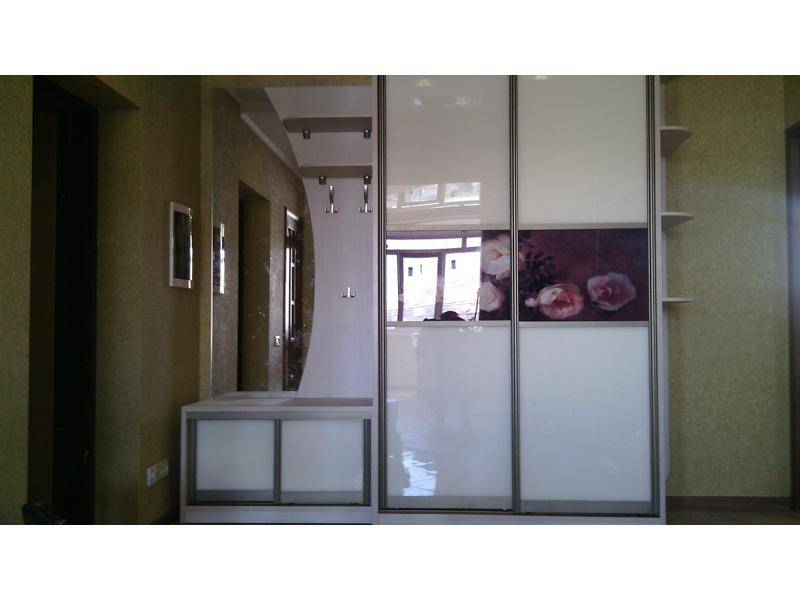 прихожая белая в Нижневартовске