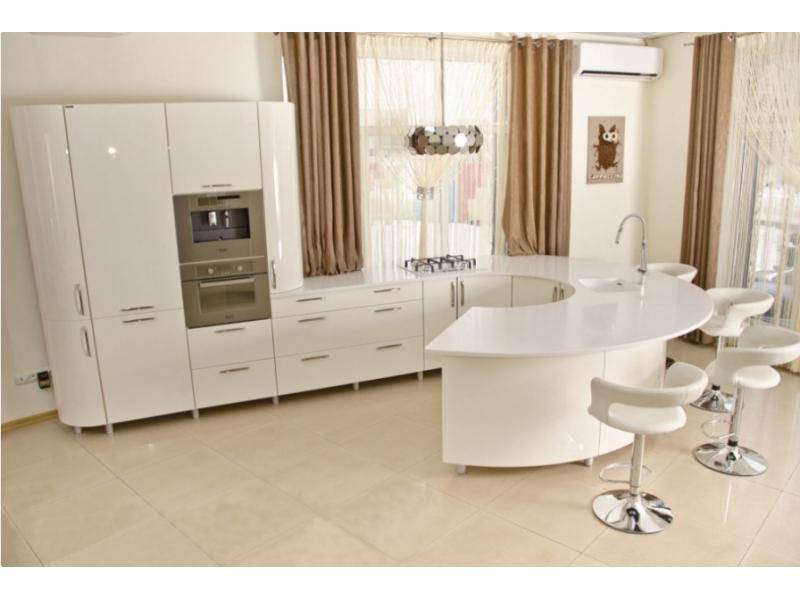 кухонный гарнитур амбра в Нижневартовске