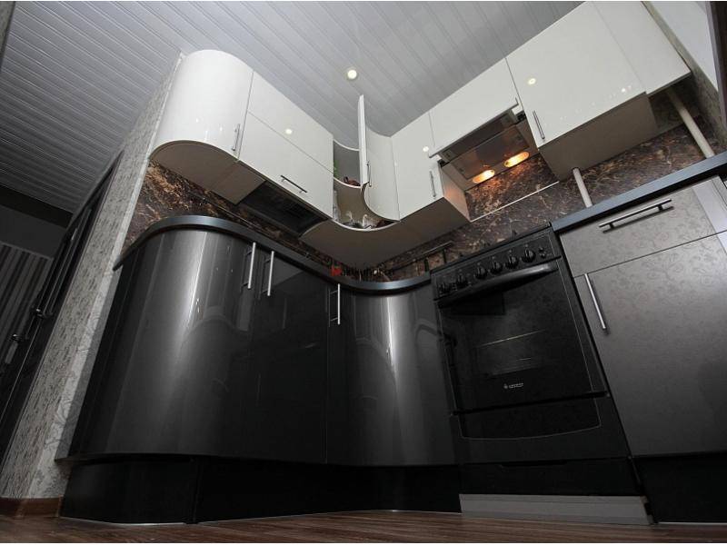 кухня волна с гнутыми фасадами в Нижневартовске