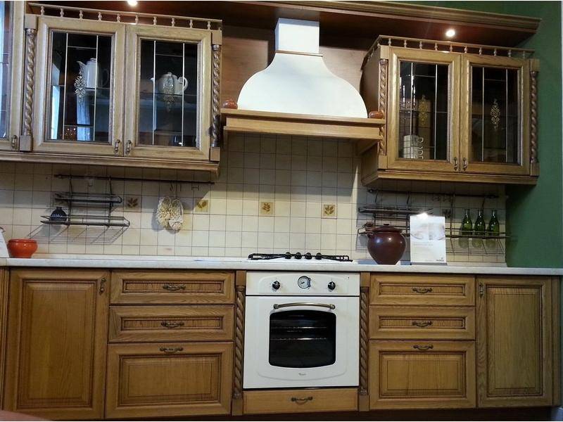 кухня винтаж из массива дуба в Нижневартовске