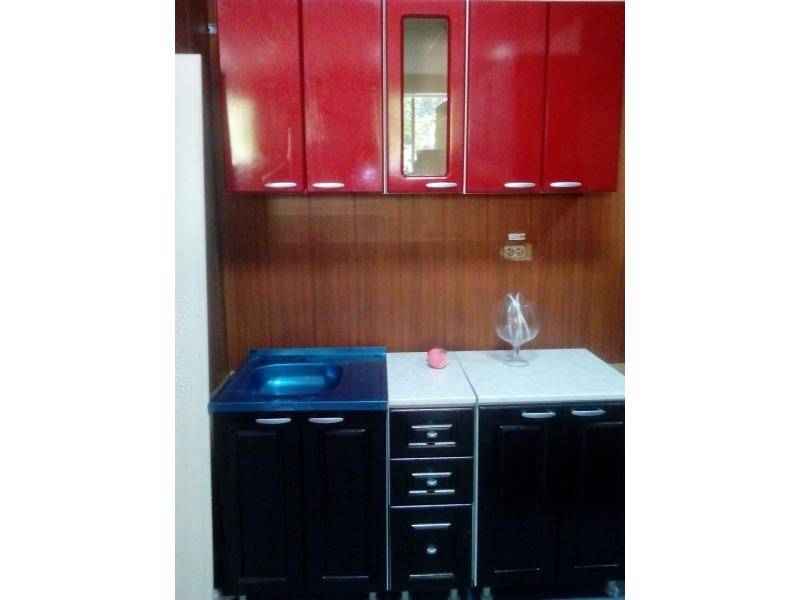 кухонный гарнитур из мдф 1500 мм с накладной мойкой «индиго» в Нижневартовске