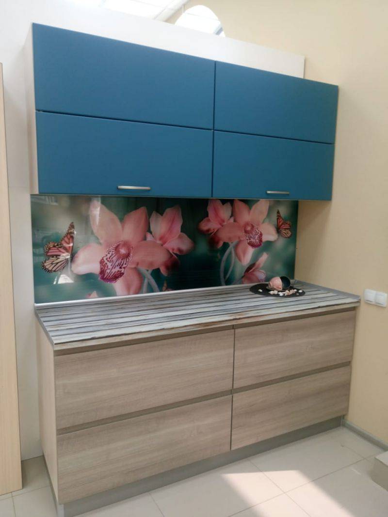 кухня баттерфляй в Нижневартовске