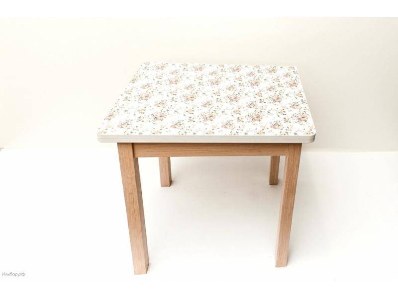 стол шпонированный с цветным пластиковым покрытием в Нижневартовске