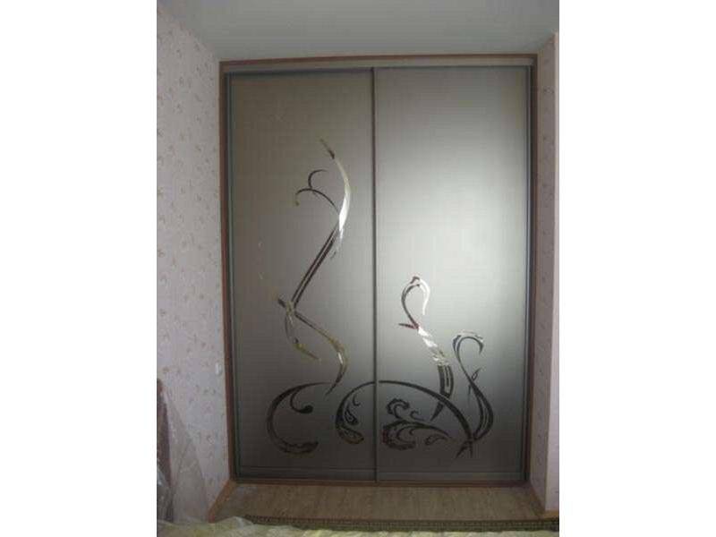 шкаф-купе с матовыми дверьми в Нижневартовске