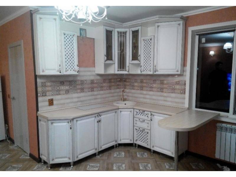 кухня с фасадами массив дуба в Нижневартовске