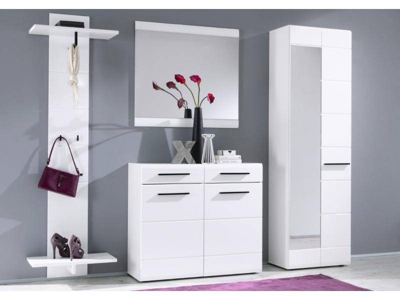 прихожая ксения в Нижневартовске