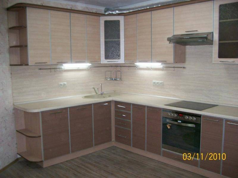 угловая кухня в Нижневартовске