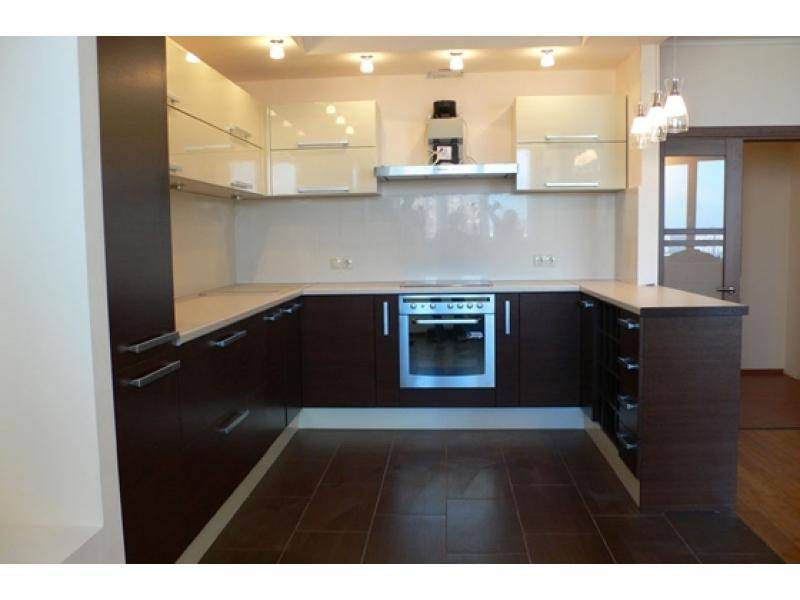 кухонный гарнитур угловой в Нижневартовске