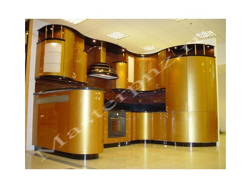 кухонный гарнитур из пластика с гнутыми фасадами 92 в Нижневартовске