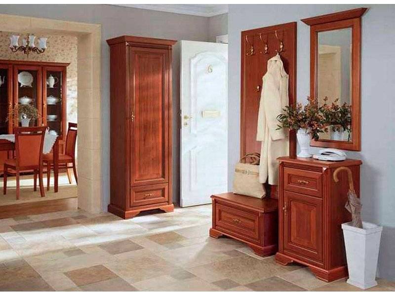 классическая прихожая в Нижневартовске