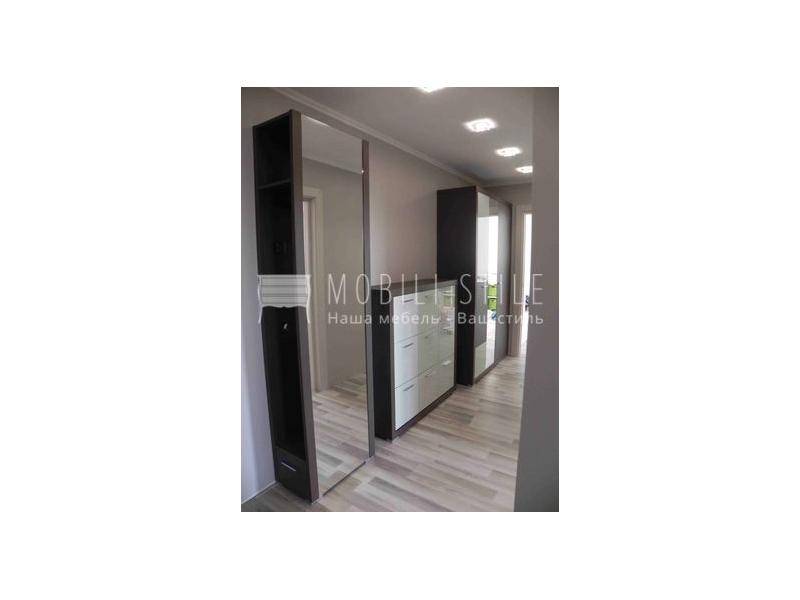 прихожая в шпоне дуба в Нижневартовске