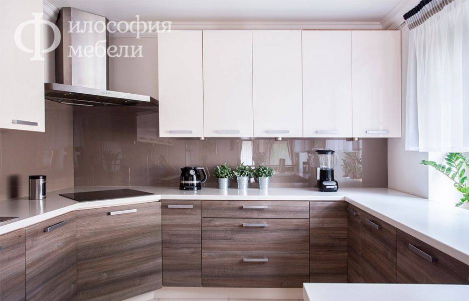 угловая кухня №8 в Нижневартовске