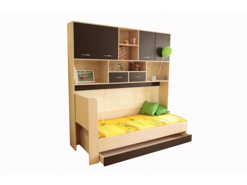 кровать и стенка в Нижневартовске