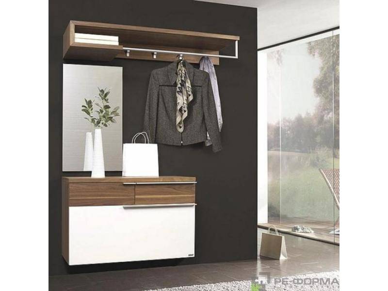 прихожая 28 в Нижневартовске