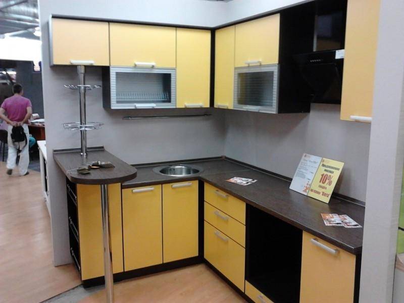 угловая кухня в Нижневартовске