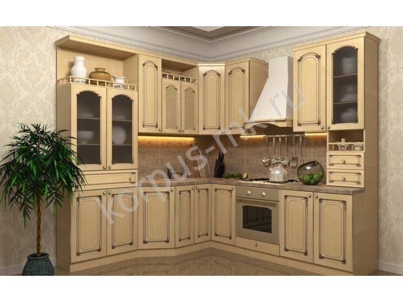 светлая угловая кухня в Нижневартовске