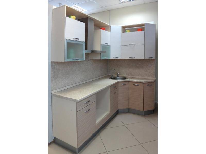 кухонный гарнитур угловой эггер в Нижневартовске