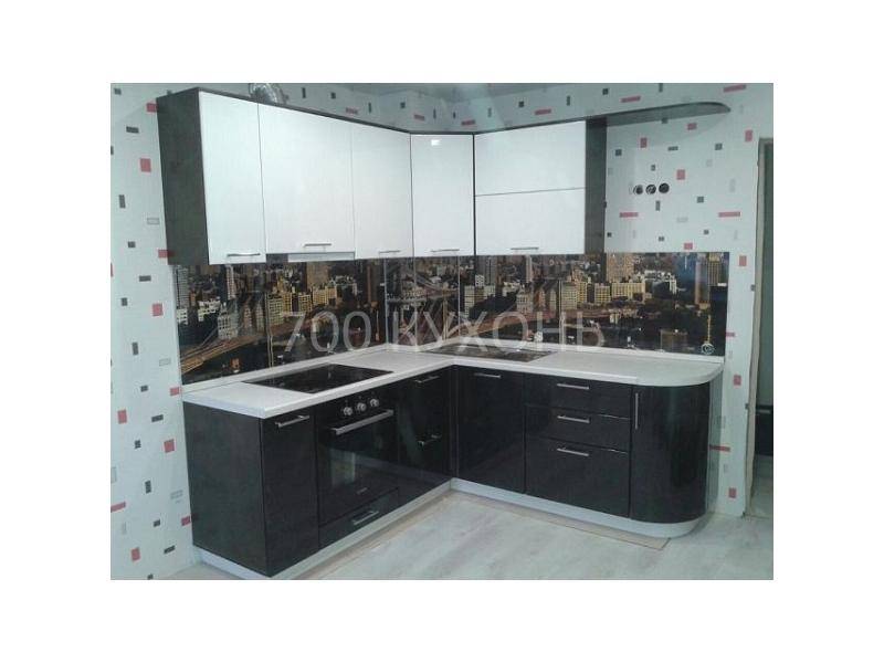 удобный мебельный гарнитур в Нижневартовске