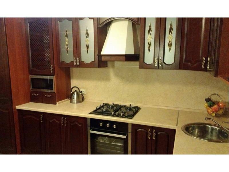 угловая кухня шпон в Нижневартовске