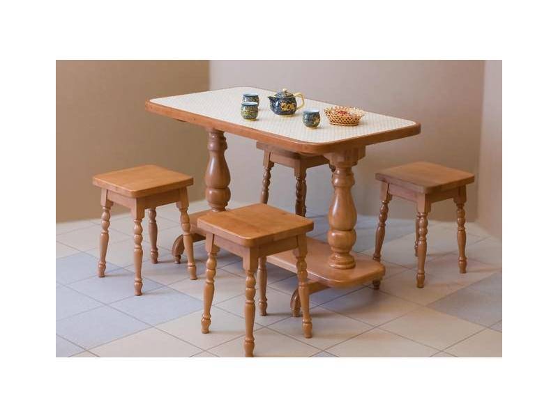 обеденный стол на вазах в Нижневартовске