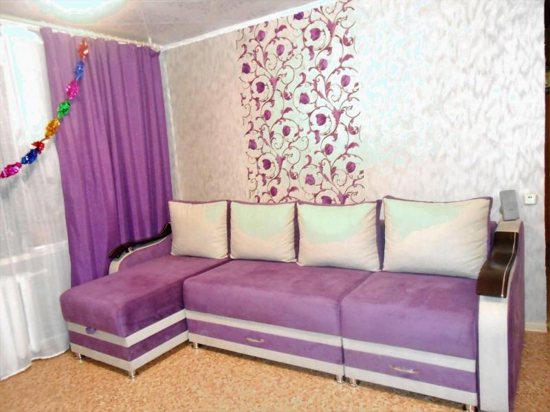 угловой диван с оттоманкой в Нижневартовске