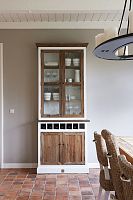 буфет дерево с историей с отделениями для вина riviera maison в Нижневартовске