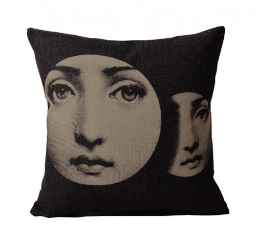 подушка с портретом лины пьеро форназетти defence в Нижневартовске