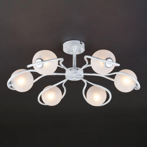 потолочная люстра eurosvet camomile 70089/6 белый с серебром в Нижневартовске