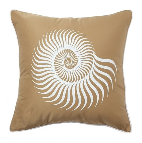 подушка с рисунком морской раковины sea shell mustard в Нижневартовске