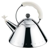 чайник со свистком белый в Нижневартовске